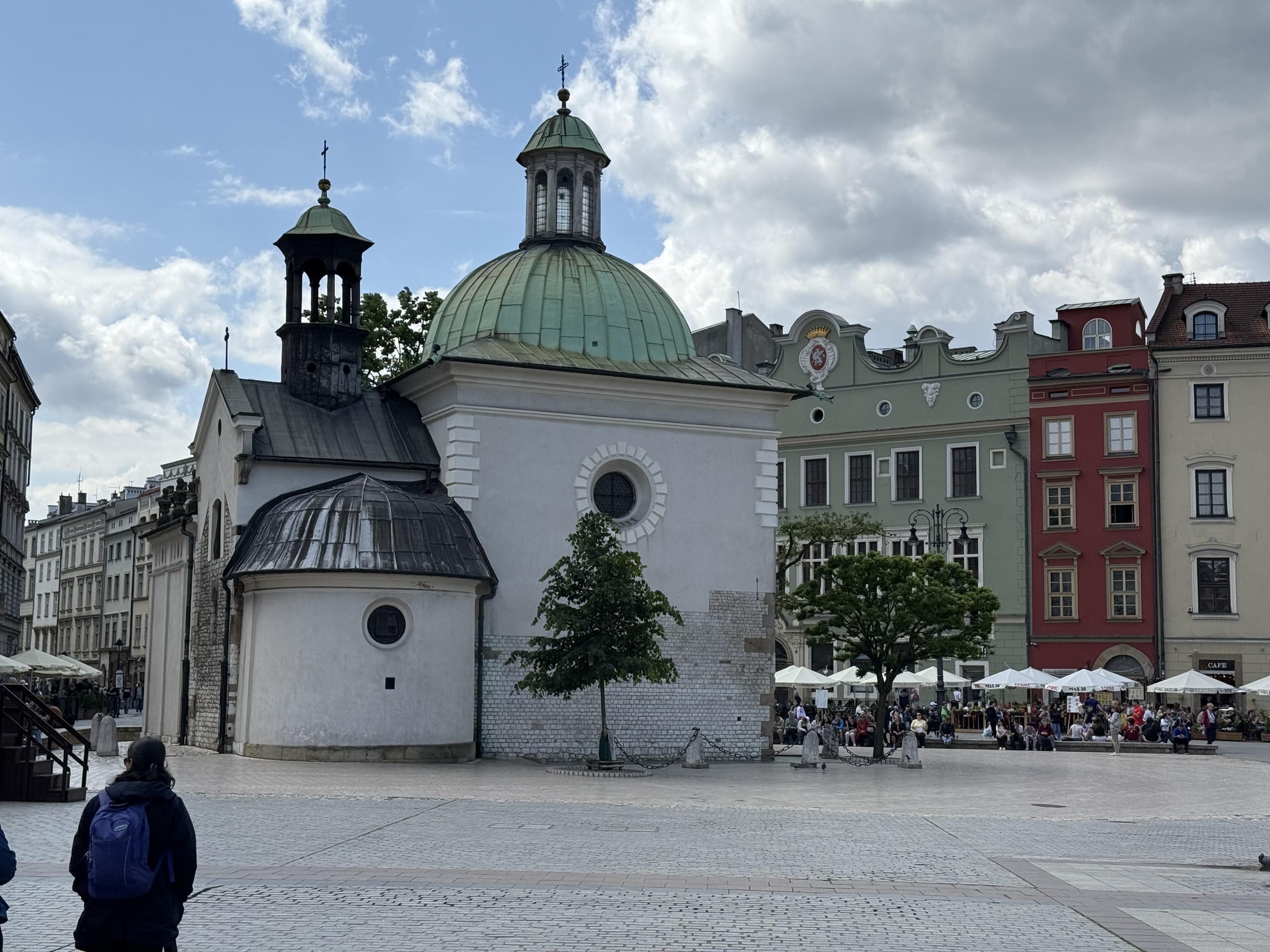 Gorące lato w księgarniach kameralnych